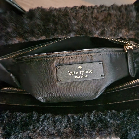 KATE SPADE JETT FAUX SHEARLING SMALL TOTE BLACK - Picture 9 of 12